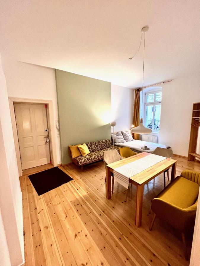 Gemuetliche 2-Zimmer-Wohnung Zentral Friedrichshain Berlin Dış mekan fotoğraf