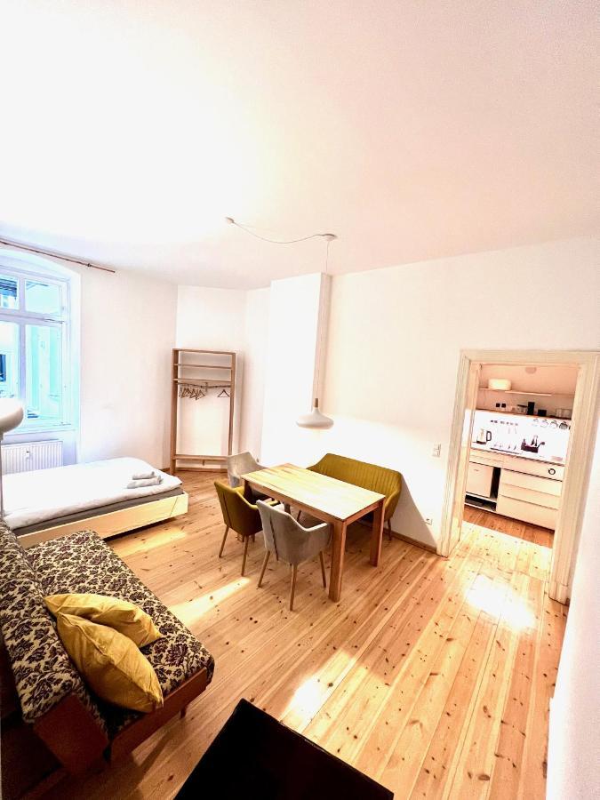 Gemuetliche 2-Zimmer-Wohnung Zentral Friedrichshain Berlin Dış mekan fotoğraf