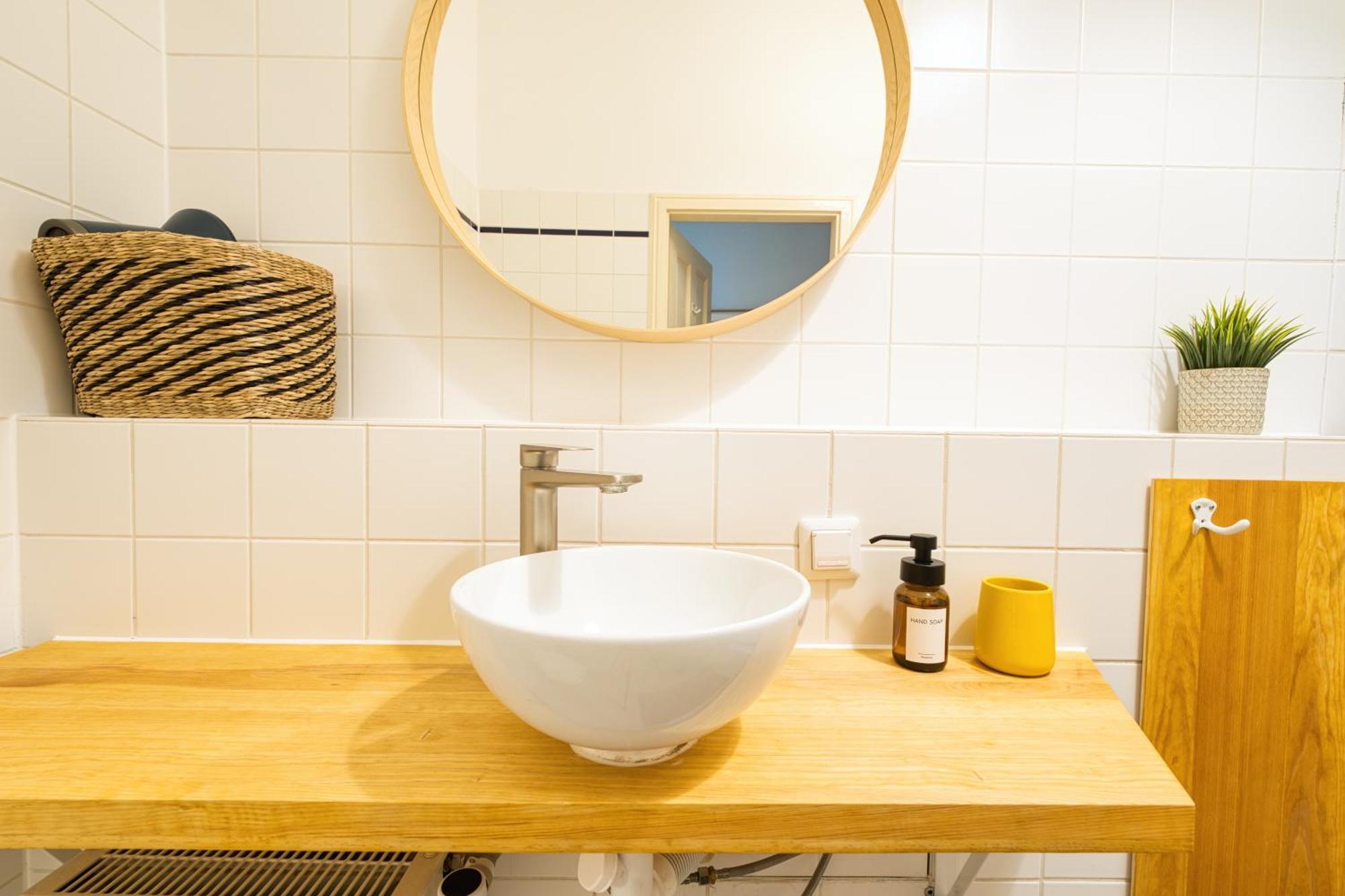 Gemuetliche 2-Zimmer-Wohnung Zentral Friedrichshain Berlin Dış mekan fotoğraf
