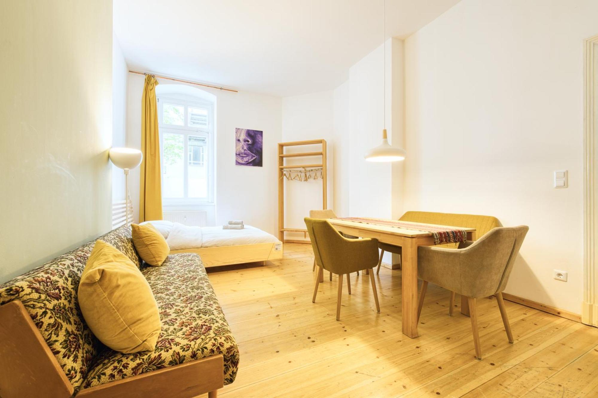 Gemuetliche 2-Zimmer-Wohnung Zentral Friedrichshain Berlin Dış mekan fotoğraf